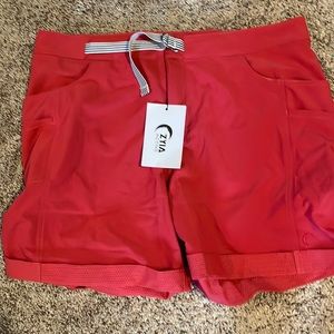 Zyia Not Just a Trail XL Red Shorts